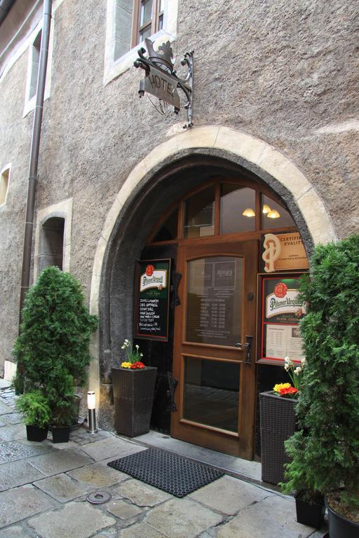 Hotel Koruna Прахатице Экстерьер фото