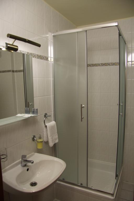 Hotel Koruna Прахатице Экстерьер фото